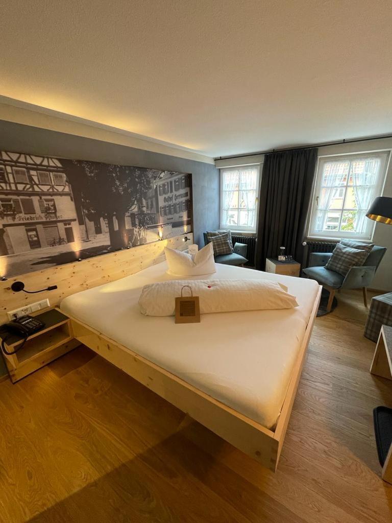 Hotel Herrmann Мюнзинген Экстерьер фото